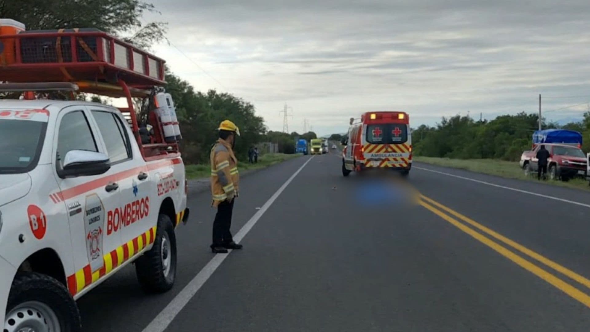 Adulto mayor atropellado en Carretera Nacional en Linares
