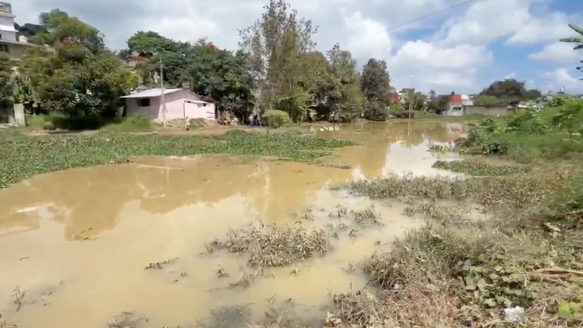 Xalapa Bajo Lluvia Reportan Dos Muertos Deslaves e Inundaciones