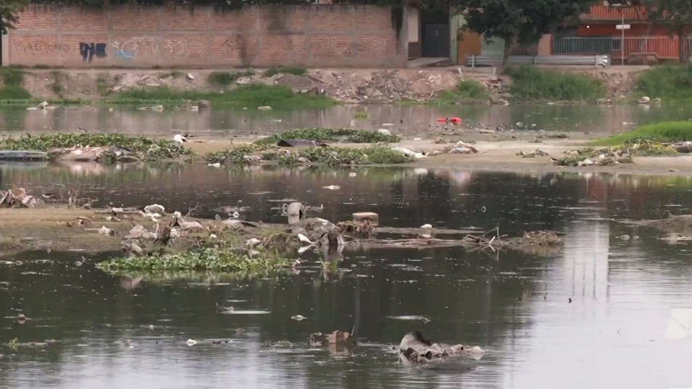 Contaminación en la presa Las Pintas.