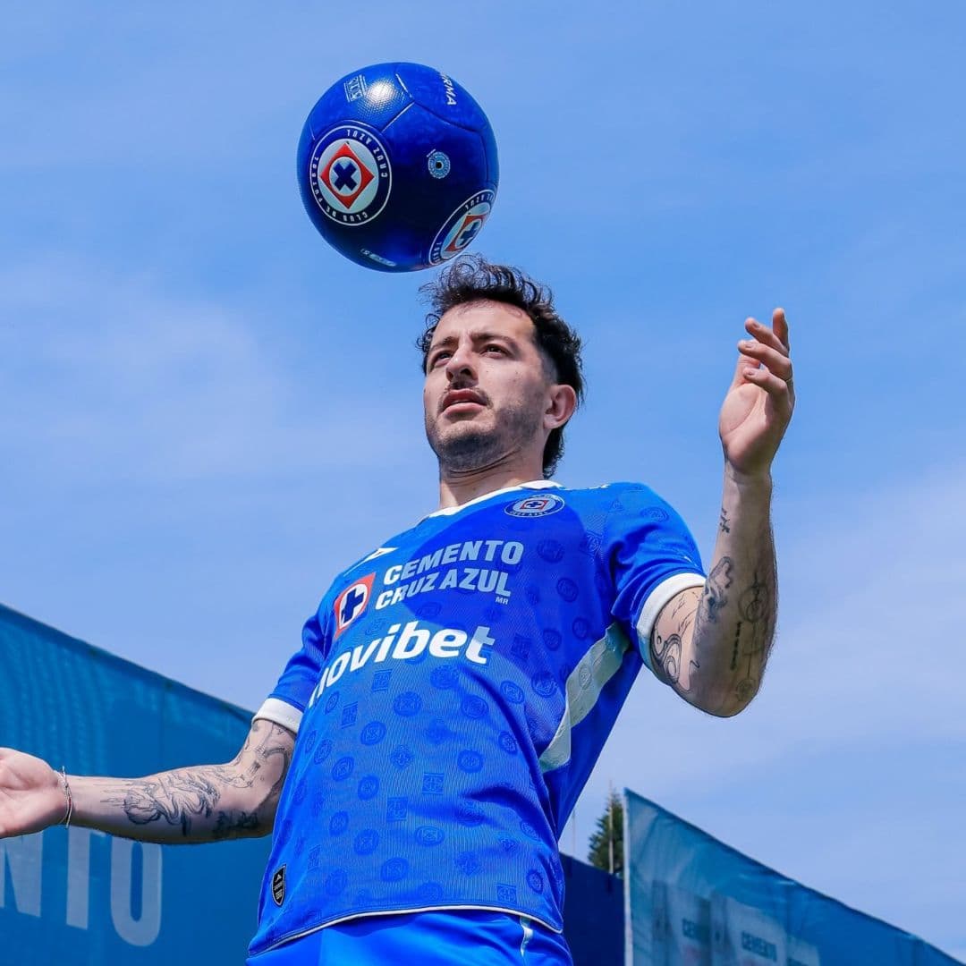 Alan Mozo es Presentado como Nuevo Refuerzo de Cruz Azul en el Apertura 2026