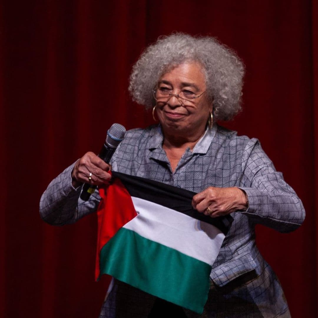 Angela Davis Causa Revuelo con Visita a la UNAM: ‘Me Condenaron a la Pena Capital 3 Veces’