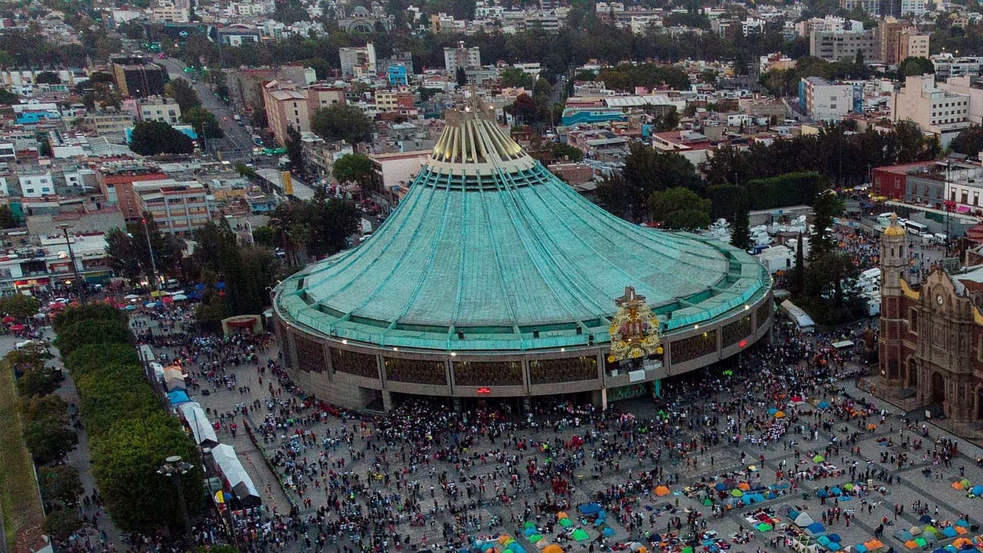 Peregrinos visitan la Basílica de Guadalupe en diciembre 2024. Foto: Cuartoscuro | Archivo