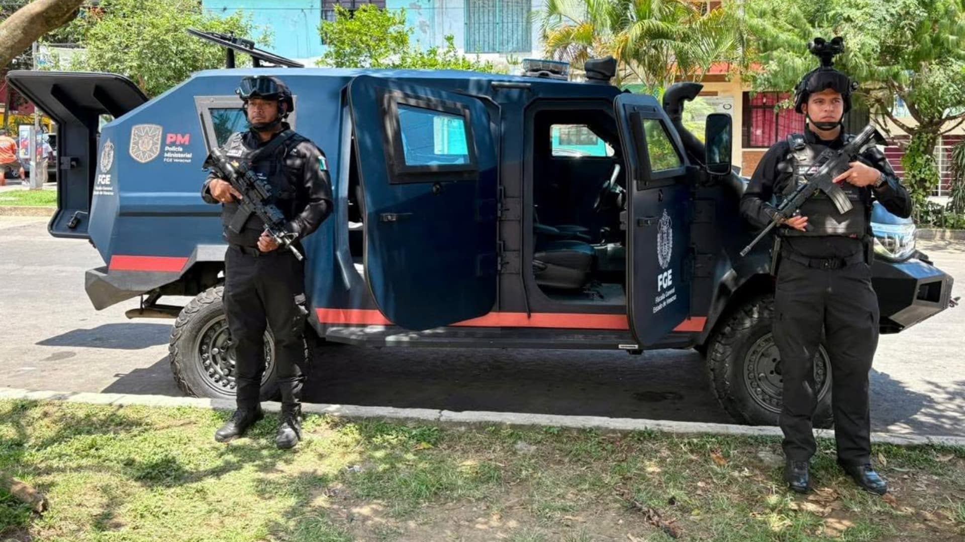 El empresario y su esposa fueron asesinados al interior de su negocio en Ixhuatlán del Café