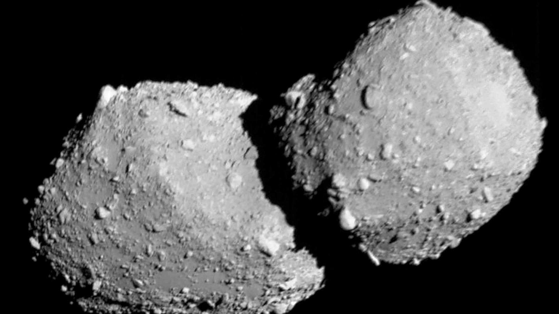 Asteroide captado por una sonda espacial japonesa. Foto: AFP | Juli Press | JAXA