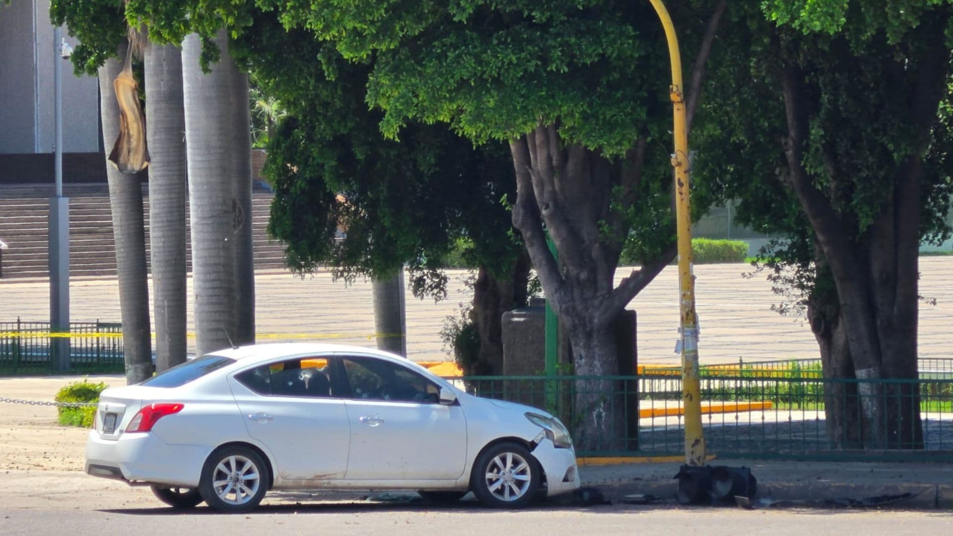 Ejecutan a Dos Hombres Frente al Palacio de Gobierno en Culiacán, Sinaloa