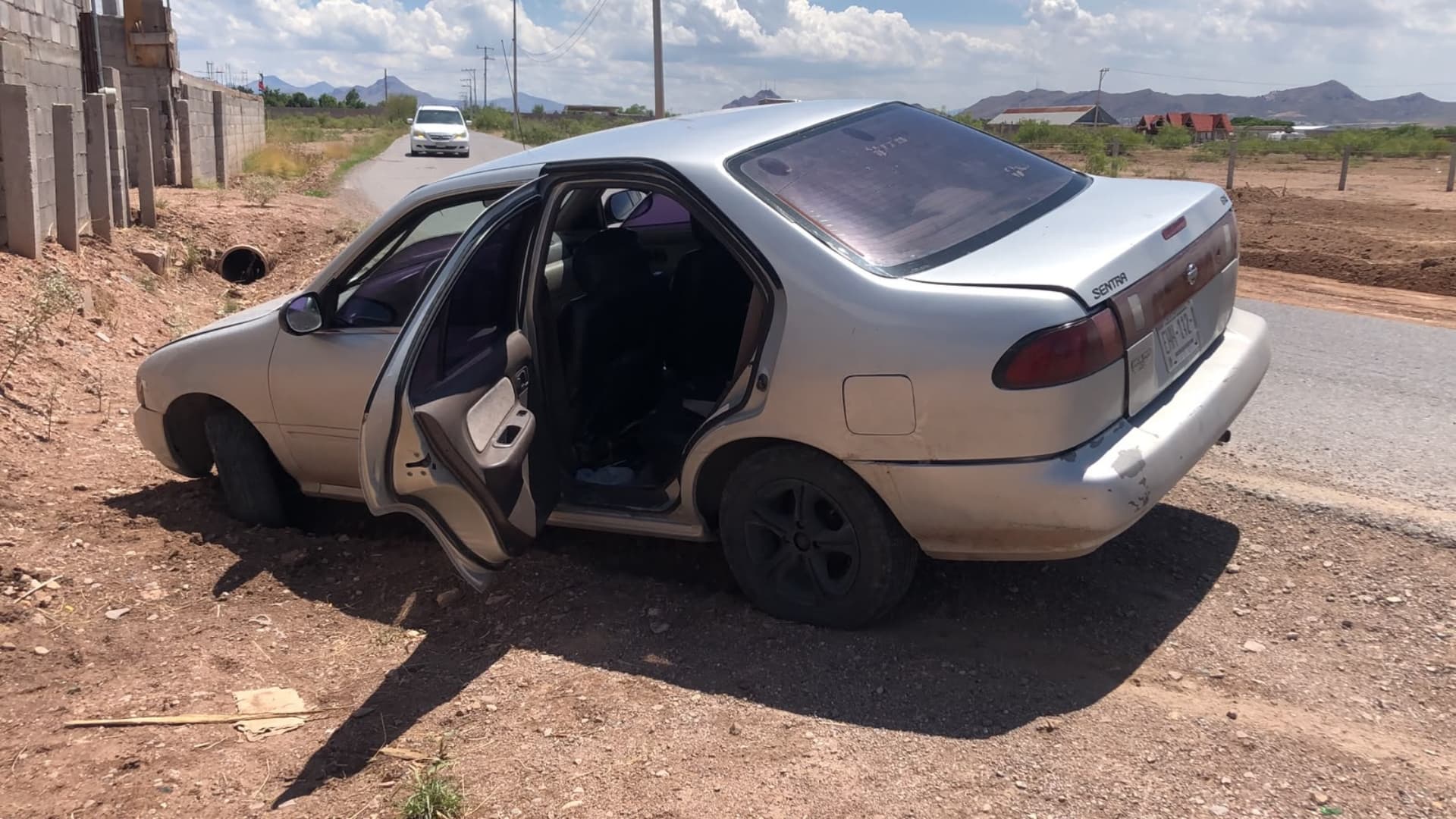 El auto fue reportado como robado