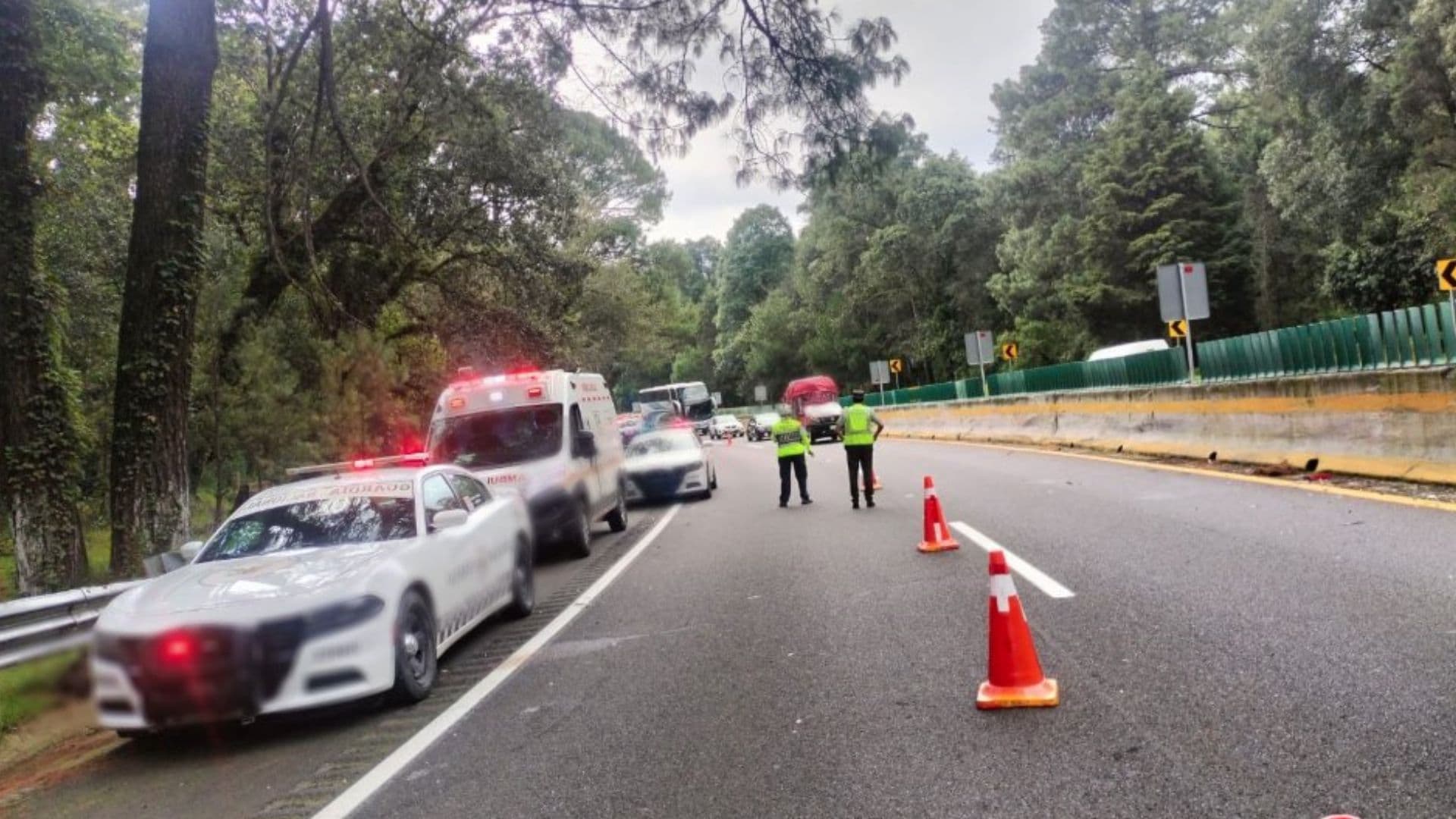 Reducción de carriles en la Autopista México-Cuernavaca.
