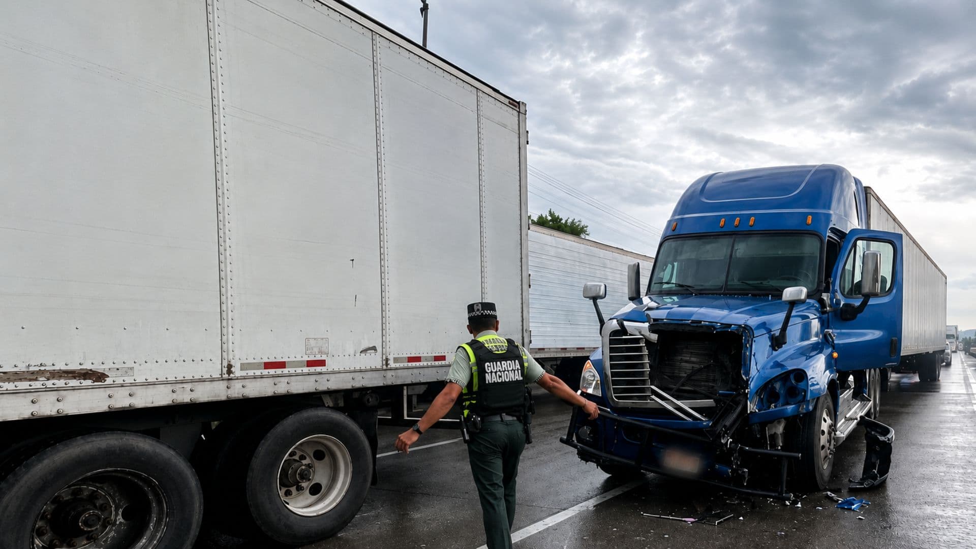 Accidente vial en la autopista México-Querétaro