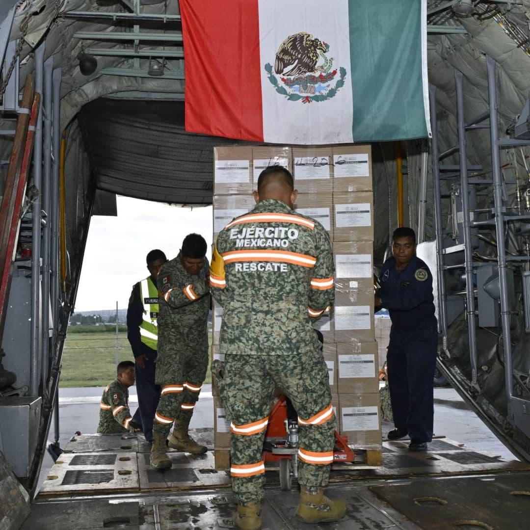 Envío de ayuda humanitaria de México a Colombia. Foto: Defensa