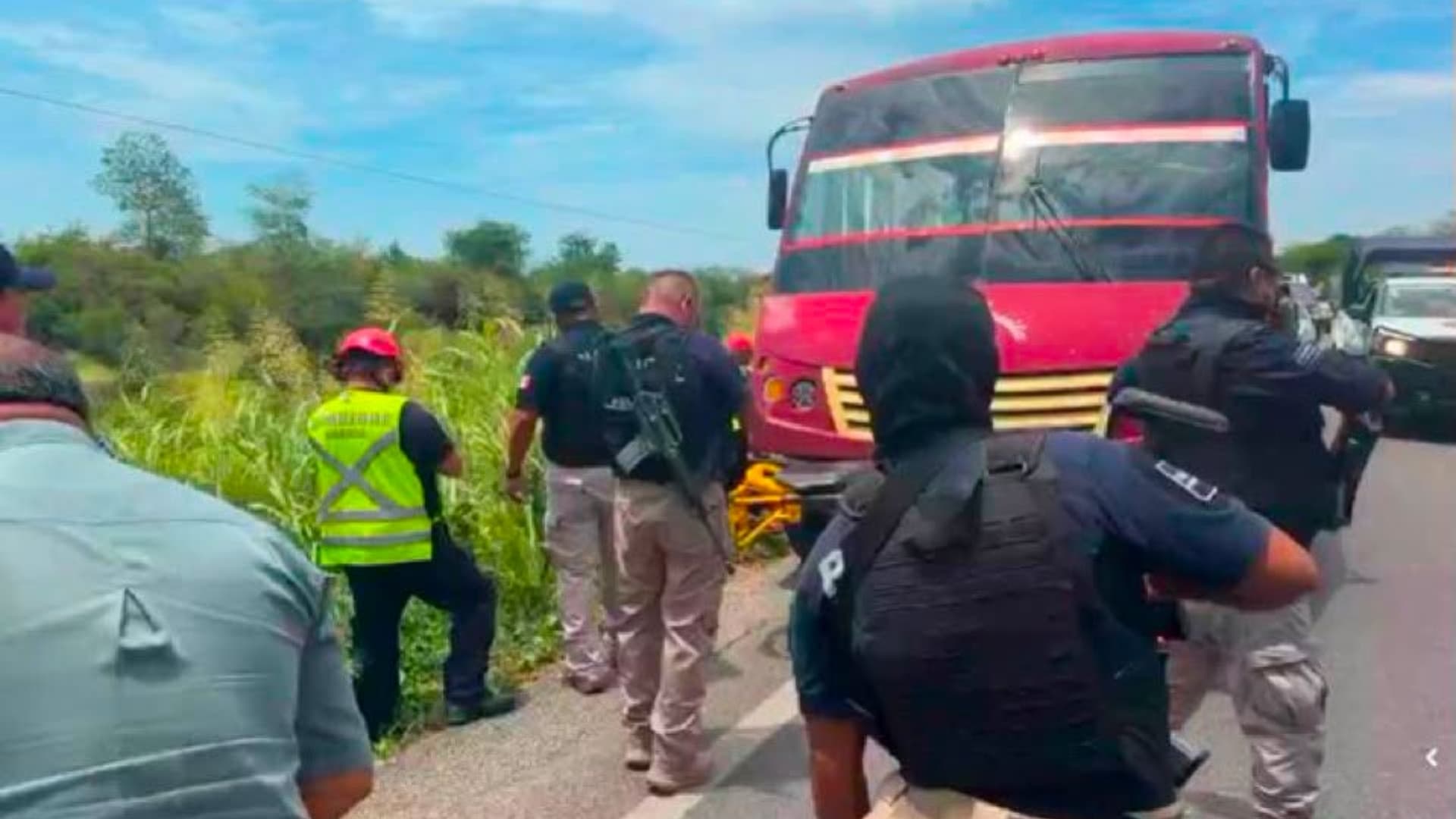 El ataque armado contra el camión dejó un pasajero sin vida en Juchitán