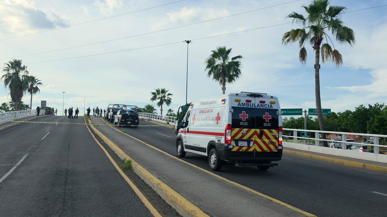 Ejecutan a Tiros a Mujer a Bordo de Camioneta en el Sector Humaya de Culiacán