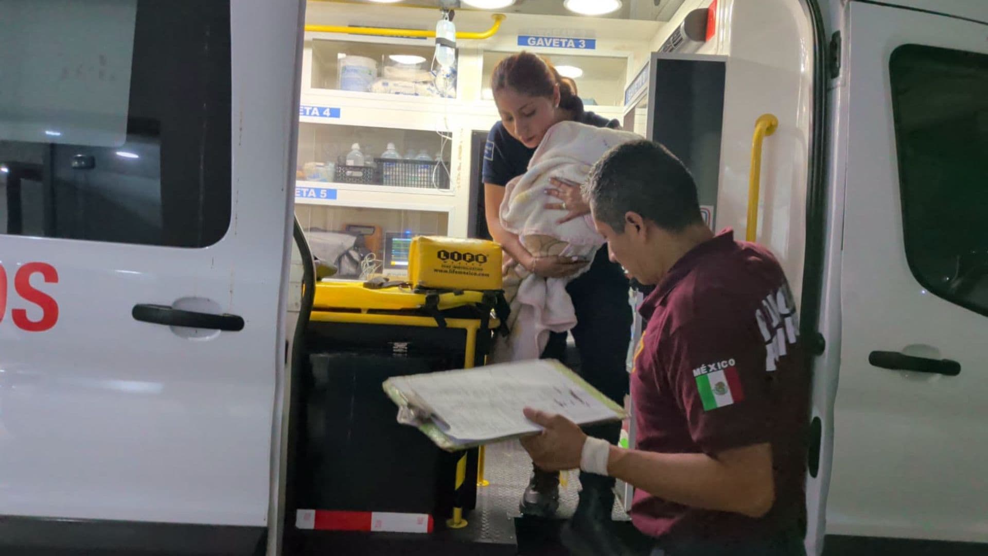 Rescatan a bebé recién nacido abandonado en Tehuacán.