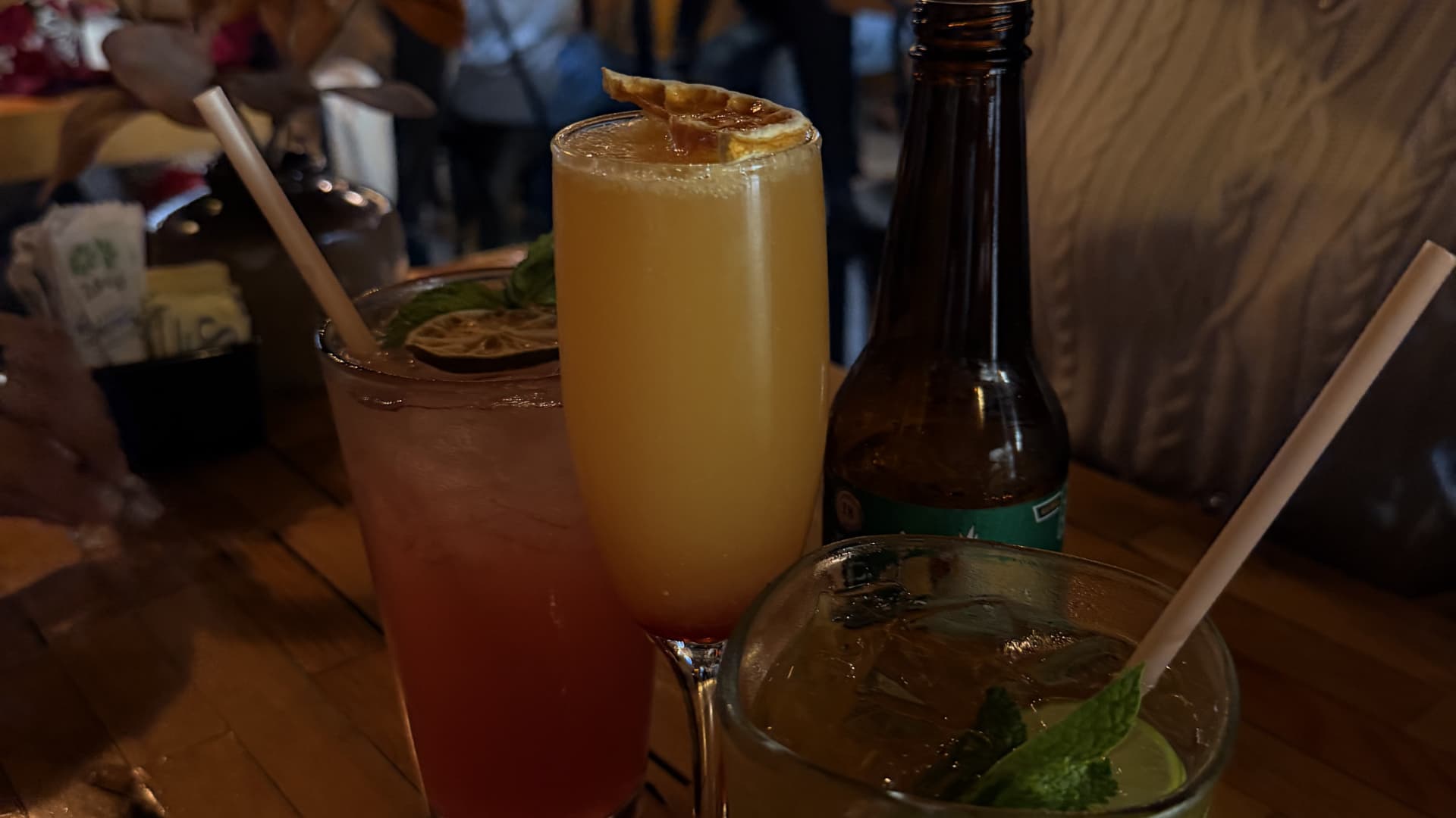 Ordenan Cierre de Negocios con Venta de Alcohol por Tormenta Rachel en Ensenada, BC