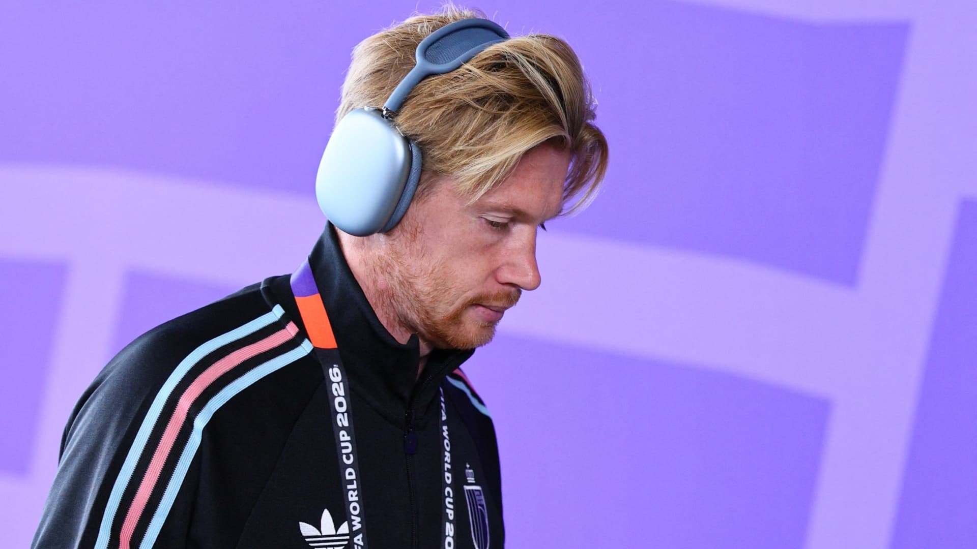 Courtois y De Bruyne Evitan Saludarse Tras Clasificar Bélgica: Escándalo Amoroso Acabó Su Amistad