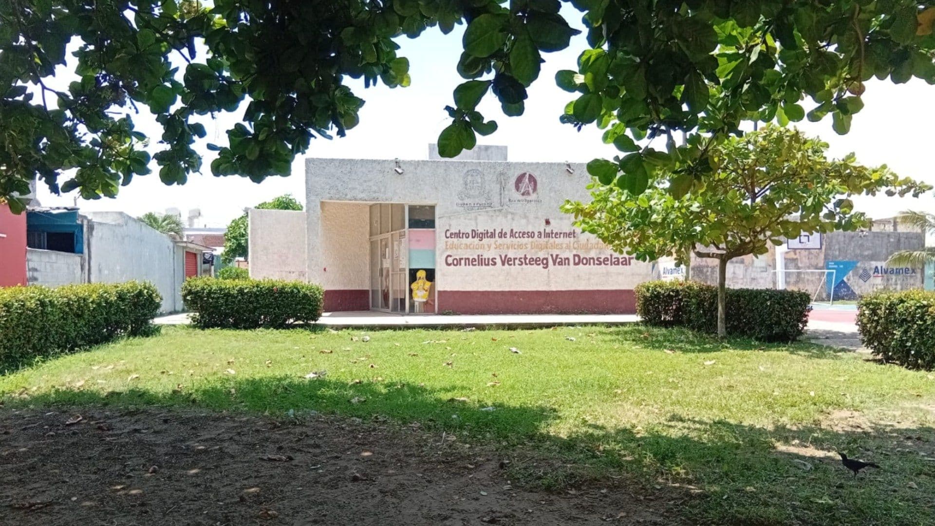 Atacan a Disparos a Trabajador en Biblioteca de Coatzacoalcos
