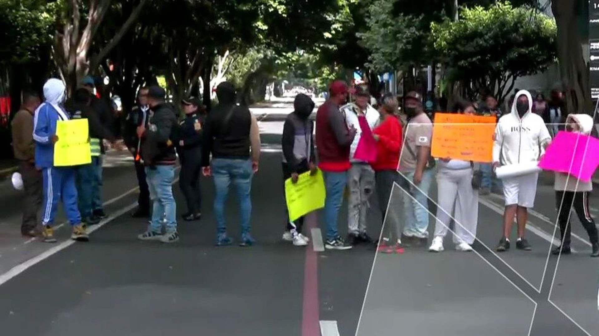 Trabajadores Bloquean Insurgentes Hoy por Falta de Pago; Hay Afectaciones Viales