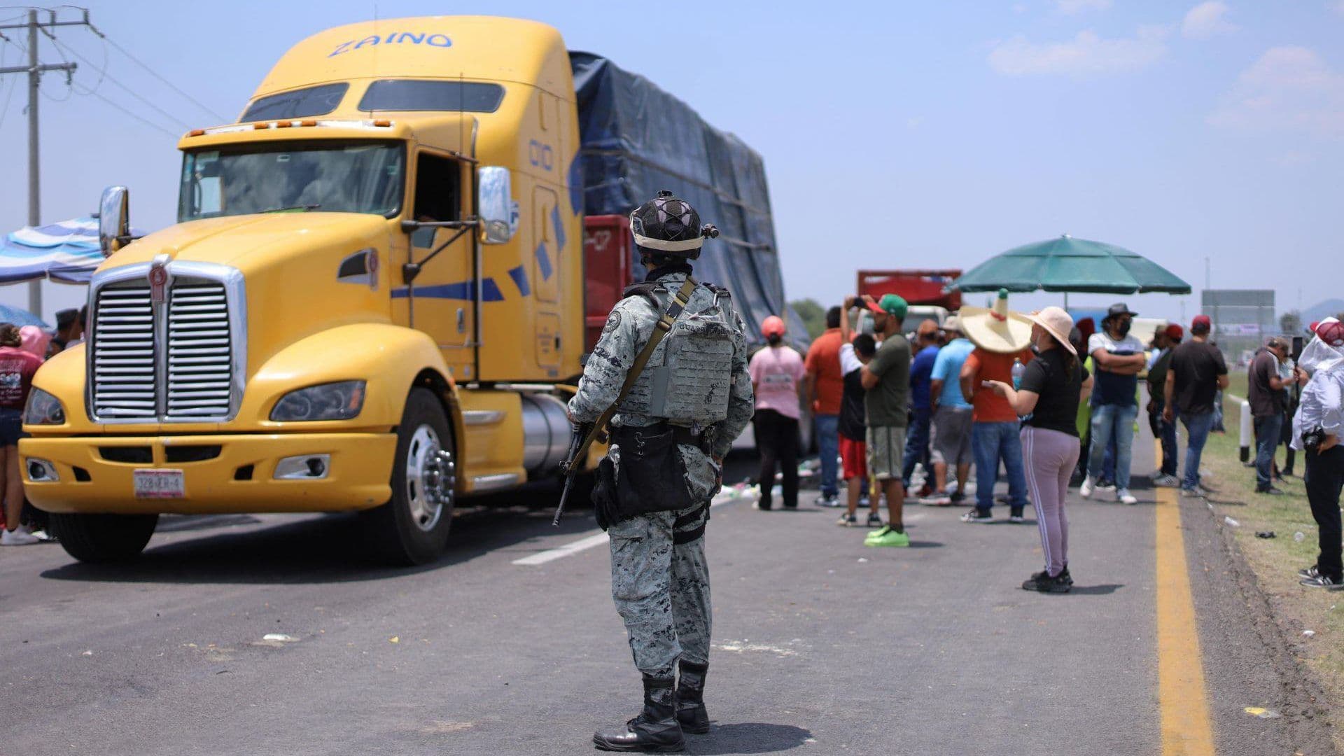 Bloqueo de Carreteras Hoy en México: ¿Qué Autopistas Están Cerradas?