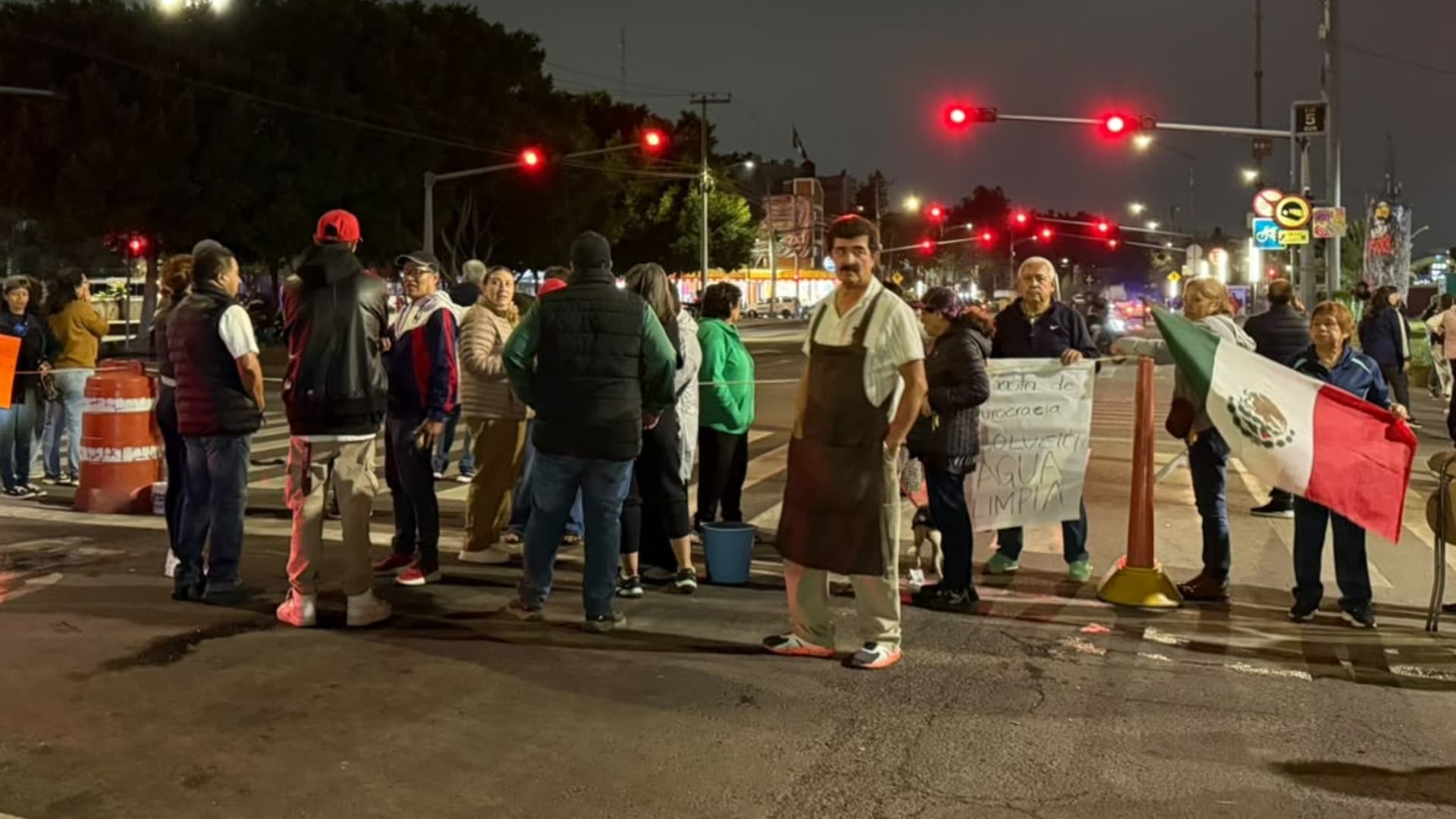 Bloqueo en calles de la Ciudad de México.
