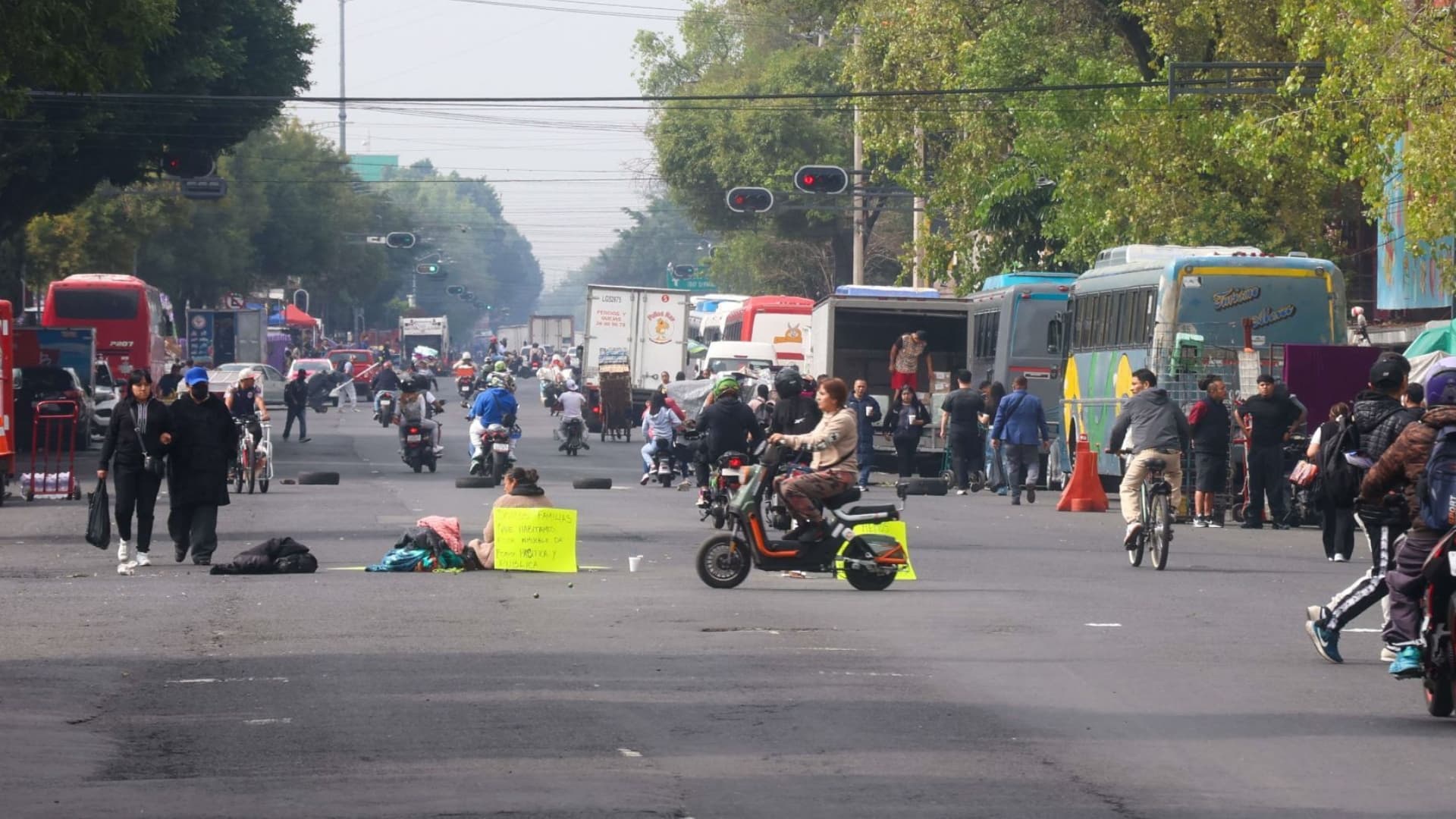 Bloqueo en calles de la Ciudad de México.