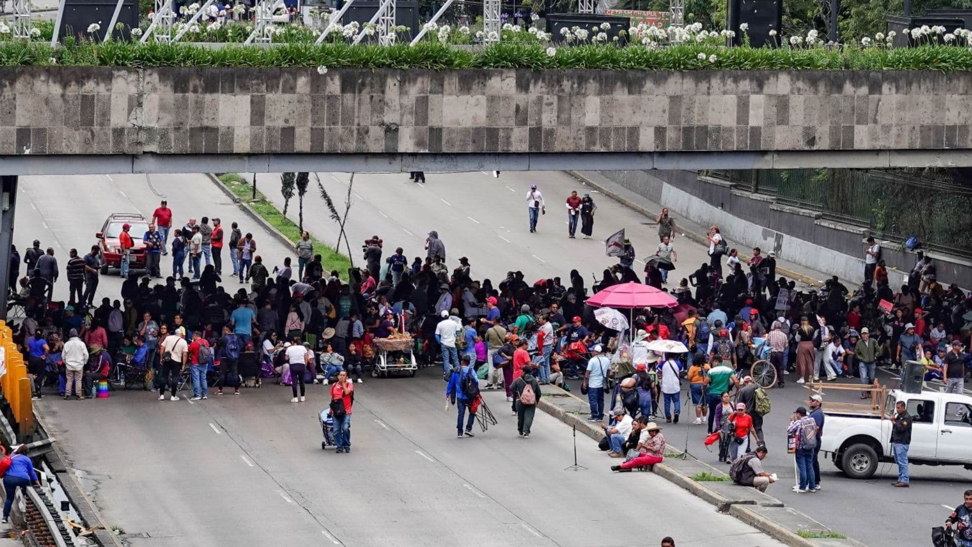 Bloqueo en Circuito Interior en la Ciudad de México.