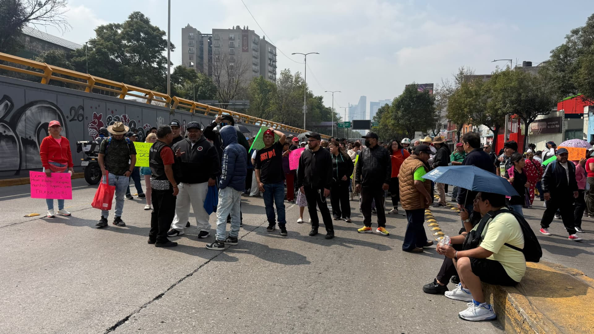 Bloqueo en Circuito Interior en la Ciudad de México.