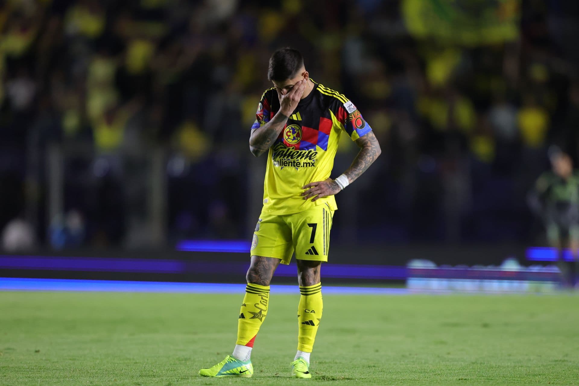Malas Noticias para el América: Brian Rodríguez Sufre una Lesión; ¿Cuál es su Estado de Salud?