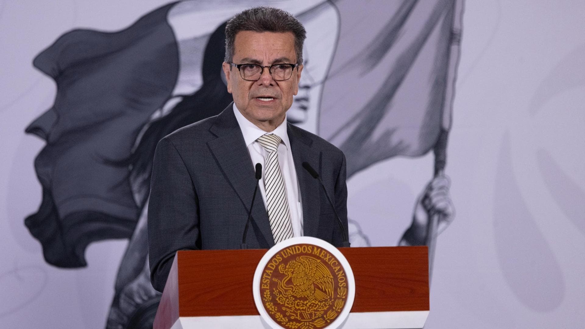 Víctor Hugo Borja Aburto, comisionado Federal para la Protección Contra Riesgos Sanitarios