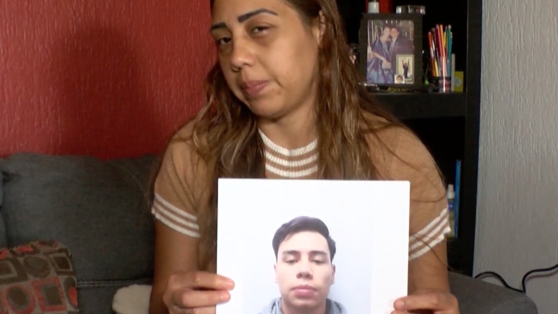 Busca a su hijo, fue privado ilegalmente de la libertad