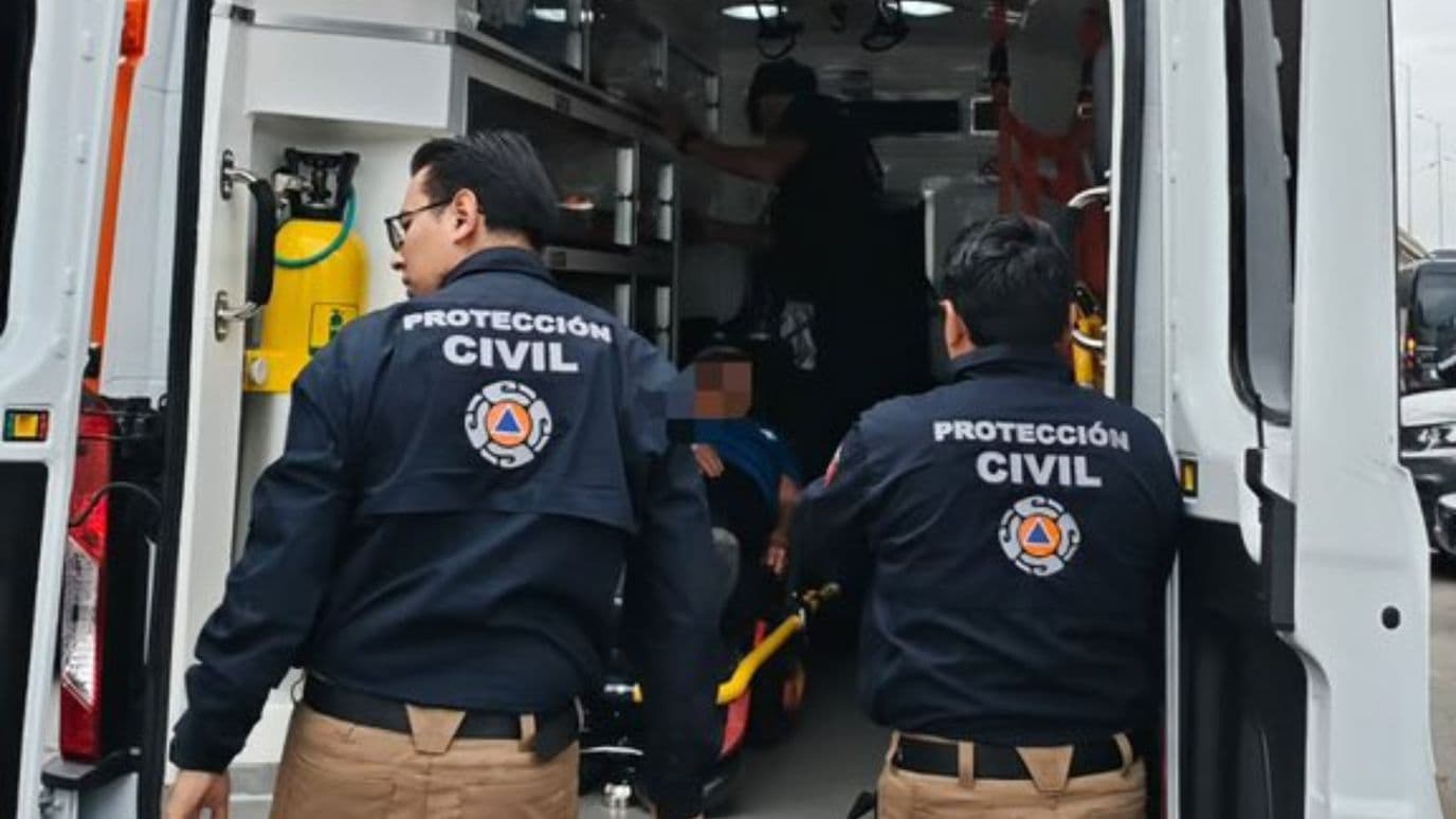 Caída Mujer Tercera Edad Lesionada Unidad Transporte Público Circuito Interior Norte C Puebla