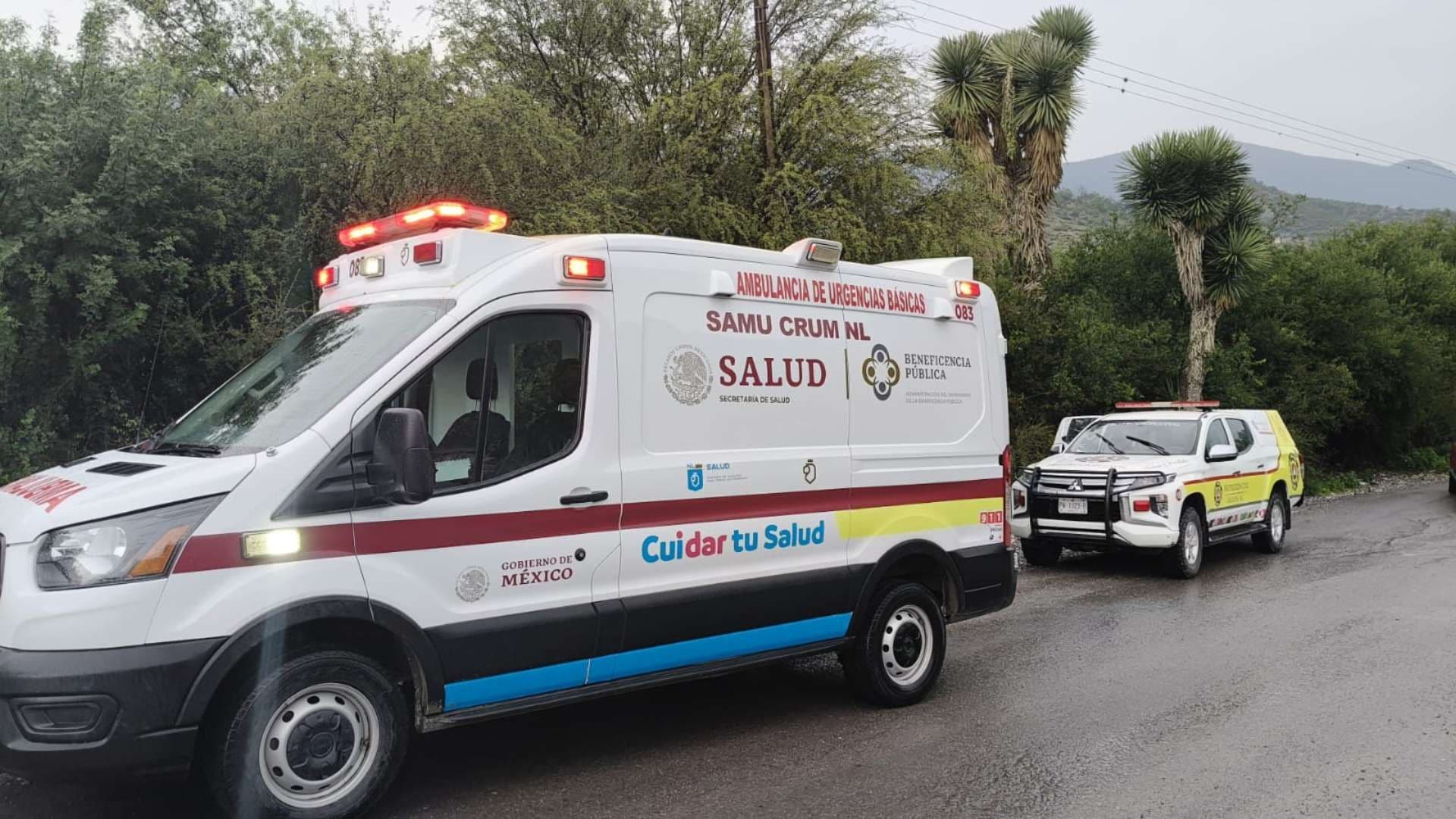 Menores lesionados por caía de rayo.