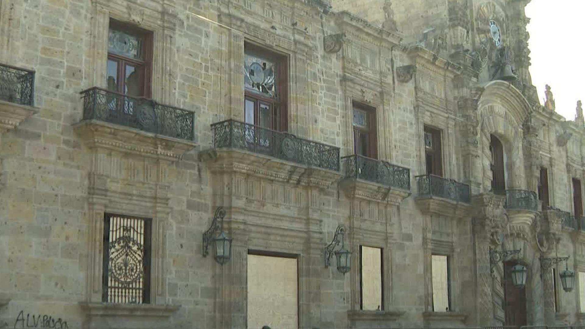 Cambiarán a cuatro titulares de organismos estatales en Jalisco.