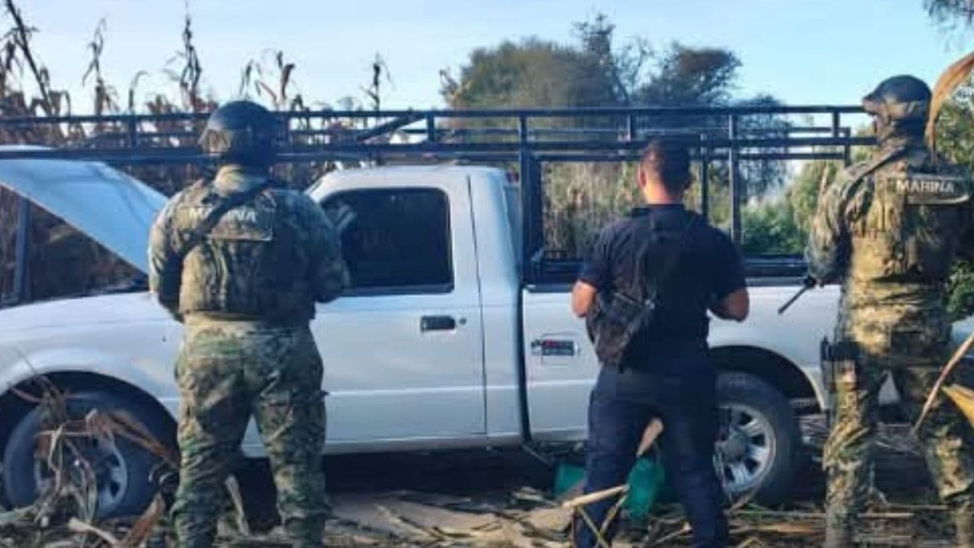 Camioneta robada tras asalto a ferratería de Tecamachalco fue recuperada.