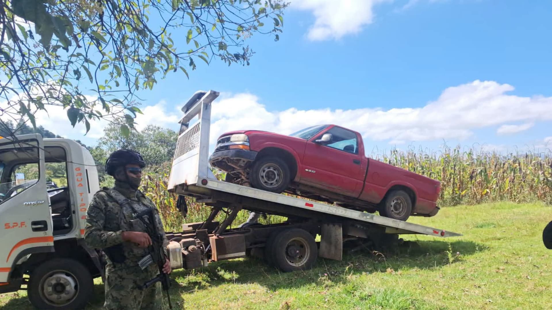 Camioneta con Reporte de Robo Recuperada en Chignahuapan Sierra Norte Puebla