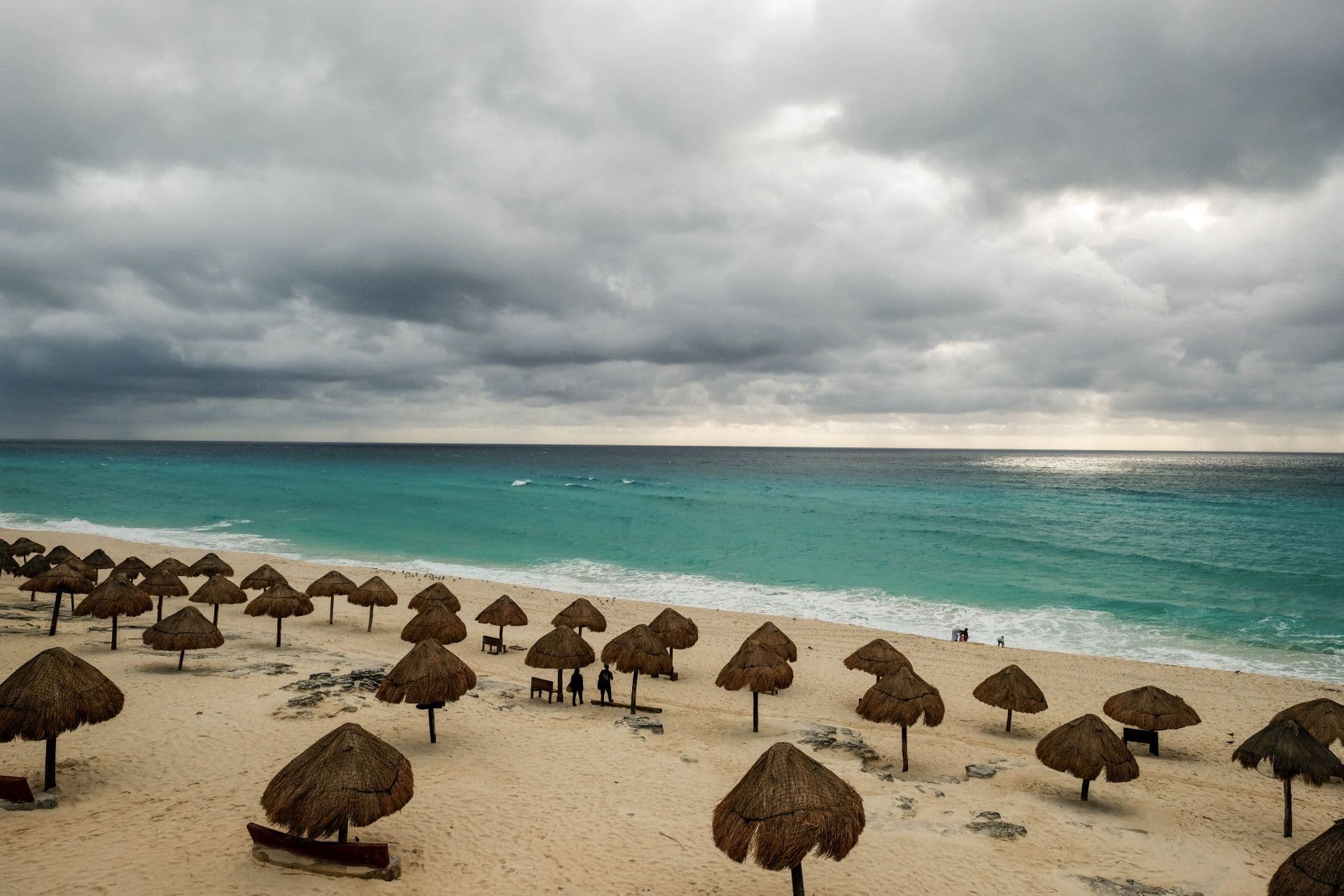 Lluvia por huracán Milton en Cancún, Quintana Roo