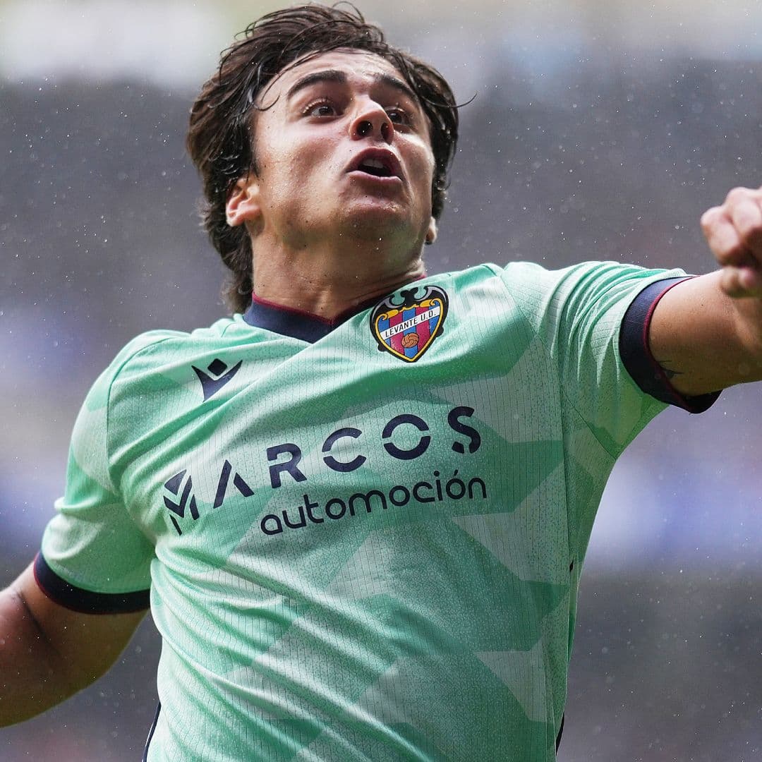 Confirman Nuevo Refuerzo del América; Carlos Álvarez Llegará a la Liga MX