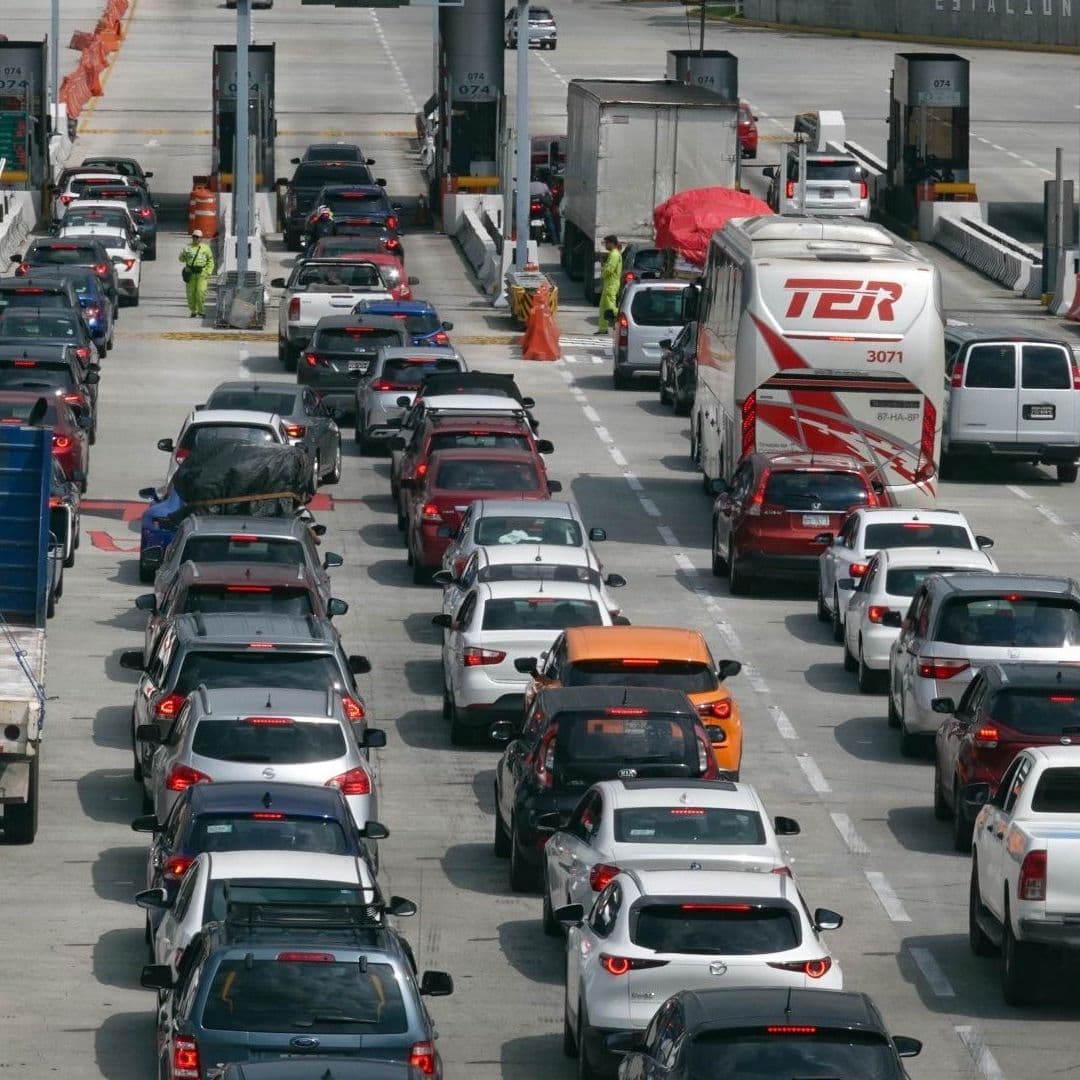 Reporte de Carreteras Cerradas por Bloqueos o Accidentes, Según Reportes de Capufe y GN