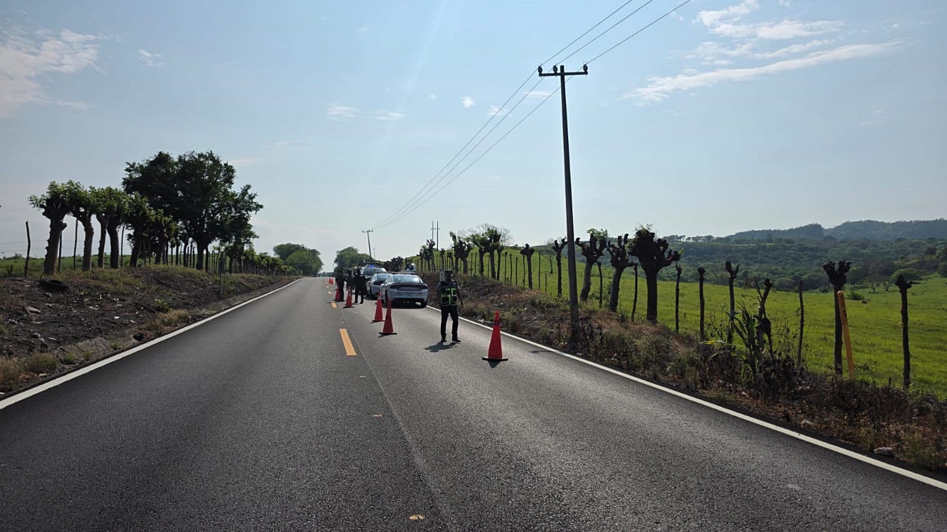 Accidente en carretera Poza Rica-Veracruz, en Papantla, el 25 de mayo de 2026.