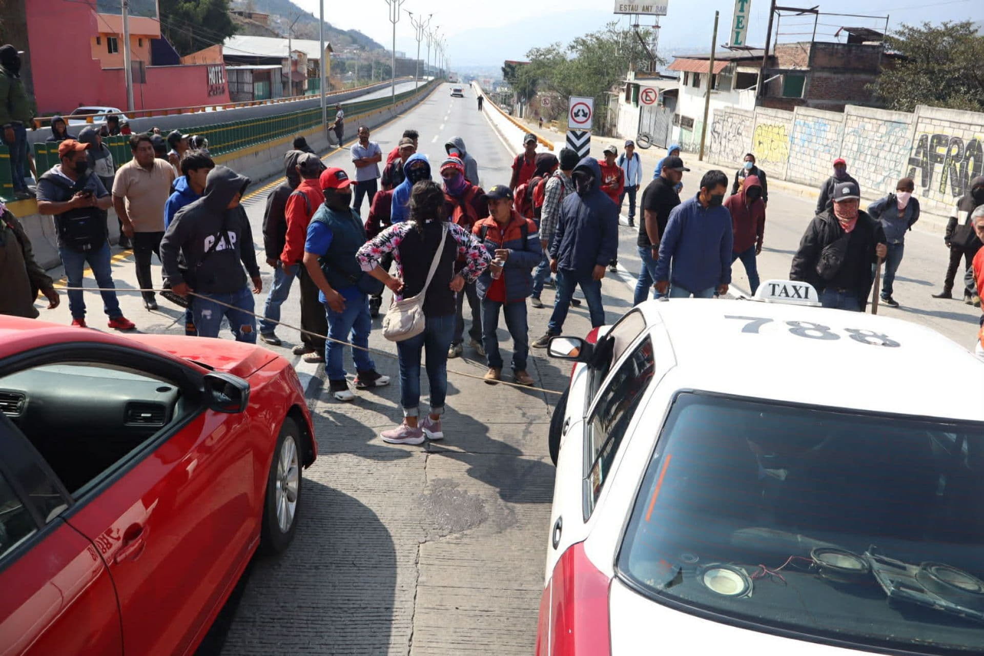Carreteras con Bloqueos Hoy 13 de Octubre 2026: En Estos Tramos Hay Afectaciones Viales