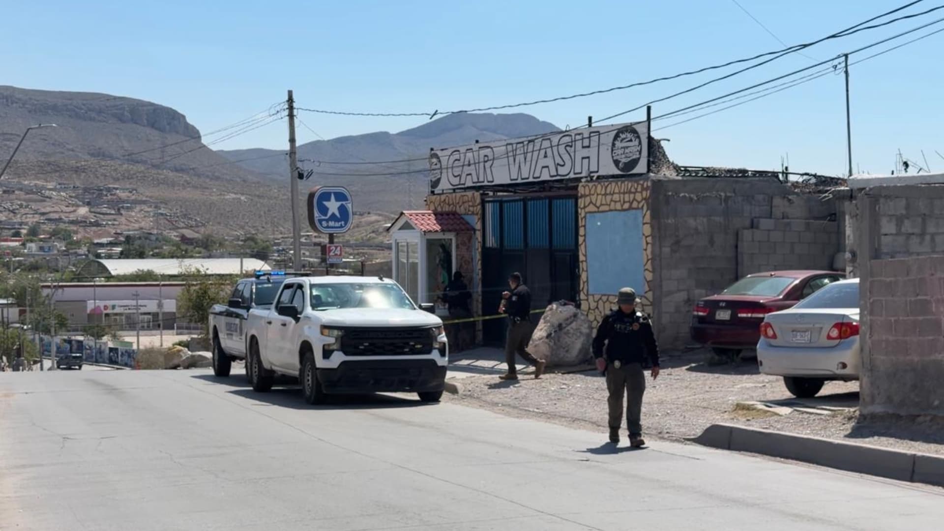 Hay 4 detenidos y 4 vehículos asegurados.