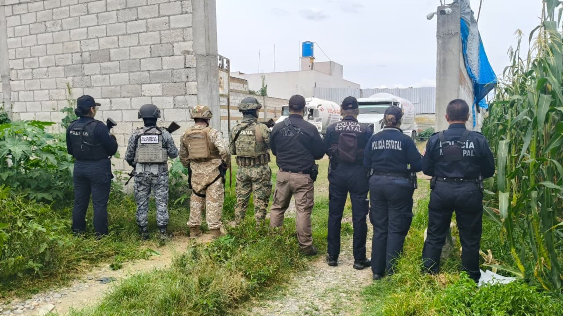 Dos Pipas Aseguradas Operativo Robo Hidrocarburo Santa María Cuaco San Andrés Cholula Puebla