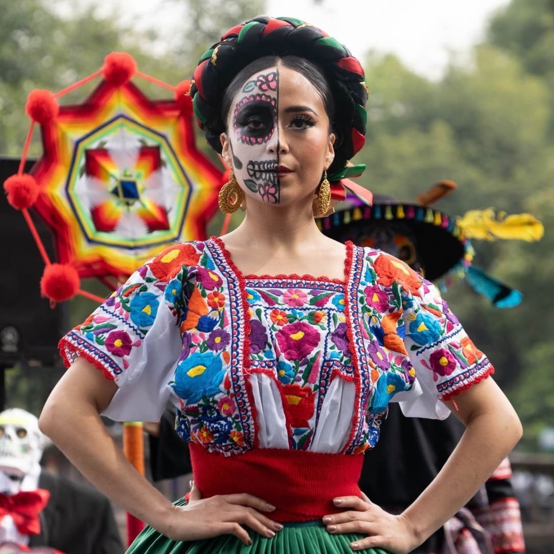 Maquillaje de Catrina Mitad Cara