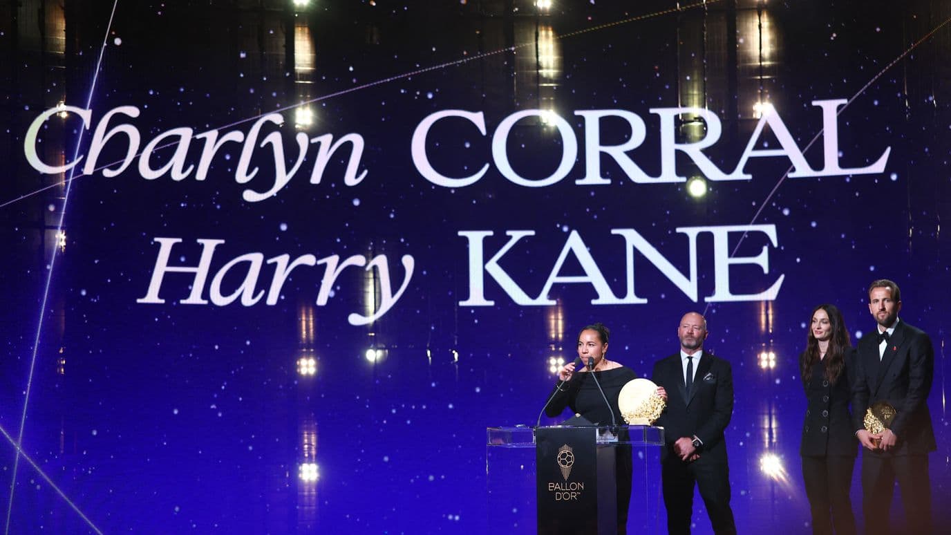 Charlyn Corral recibe el Balón de Oro 2026