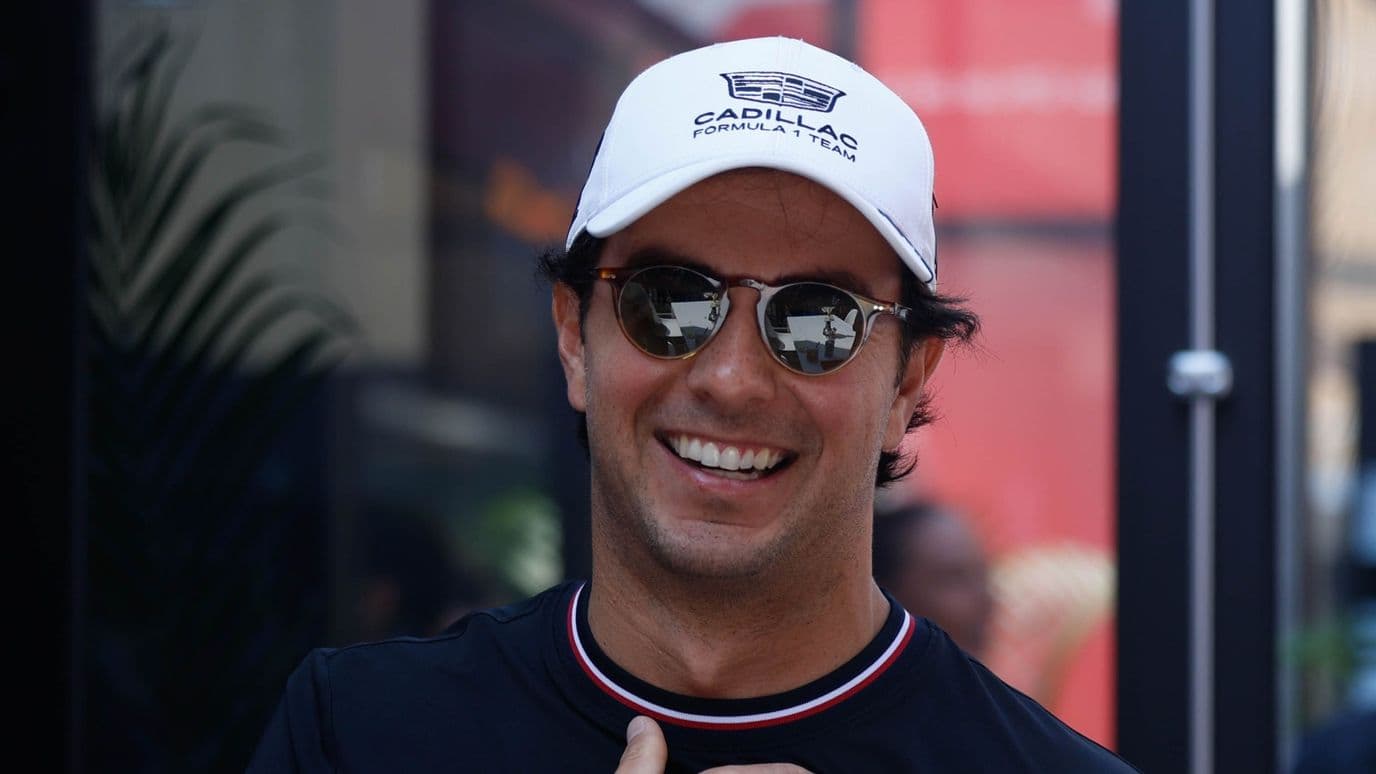 'Checo' Pérez en el primer día de actividades de la Fórmula 1 Gran Premio de la CDMX, el 29 de octubre 2026. Foto: Cuartoscuro