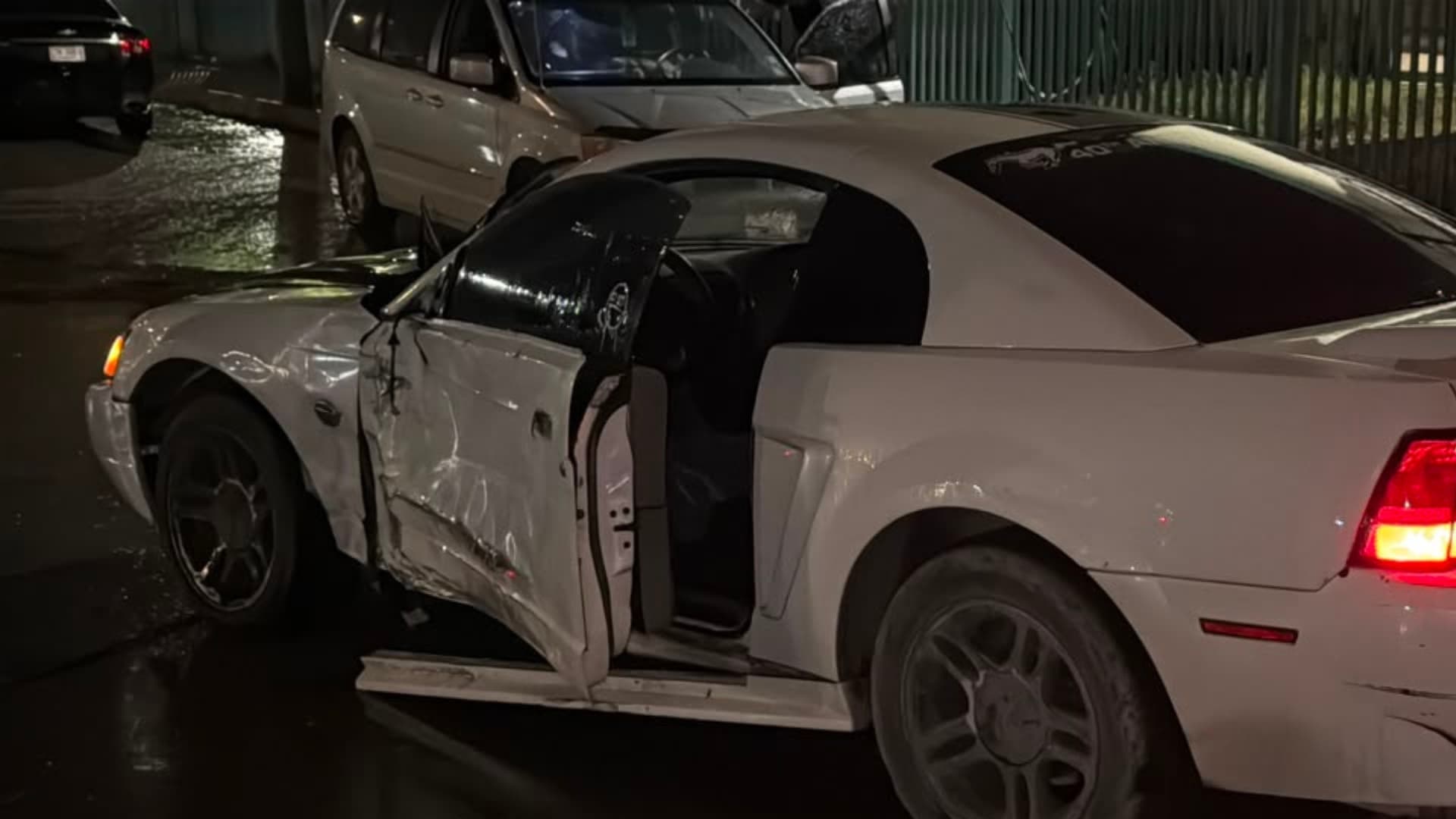 Choque en avenida Santos Dumont deja daños y un conductor detenido