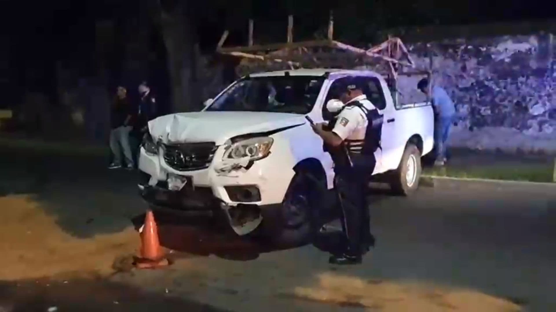 Choque Múltiple Deja una Persona Detenida, Daños Materiales y Cierre Vial en Orizaba