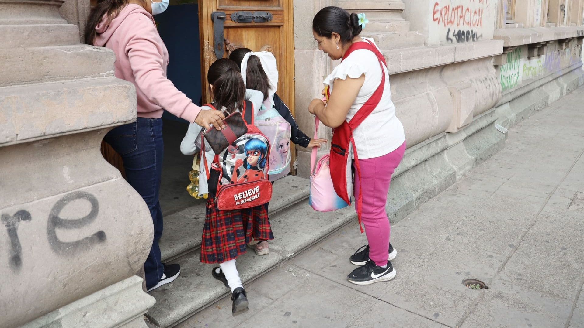 Estos son los puentes del Ciclo Escolar 2026-2027 en México