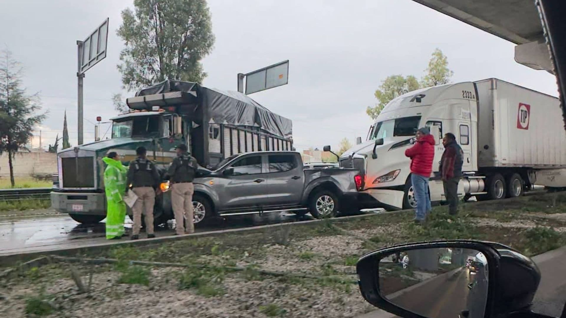Caos vial provocó el accidente múltiple a la altura de La María.