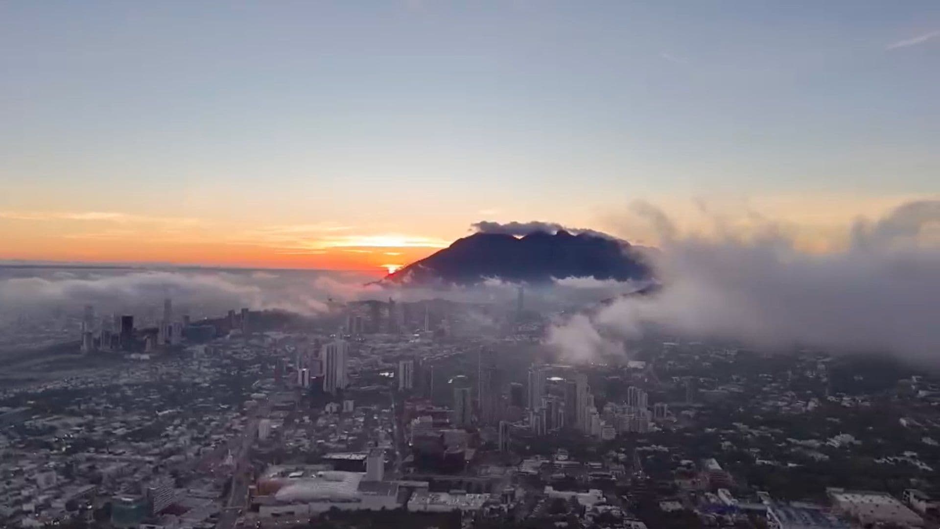 Amanecer en Monterrey
