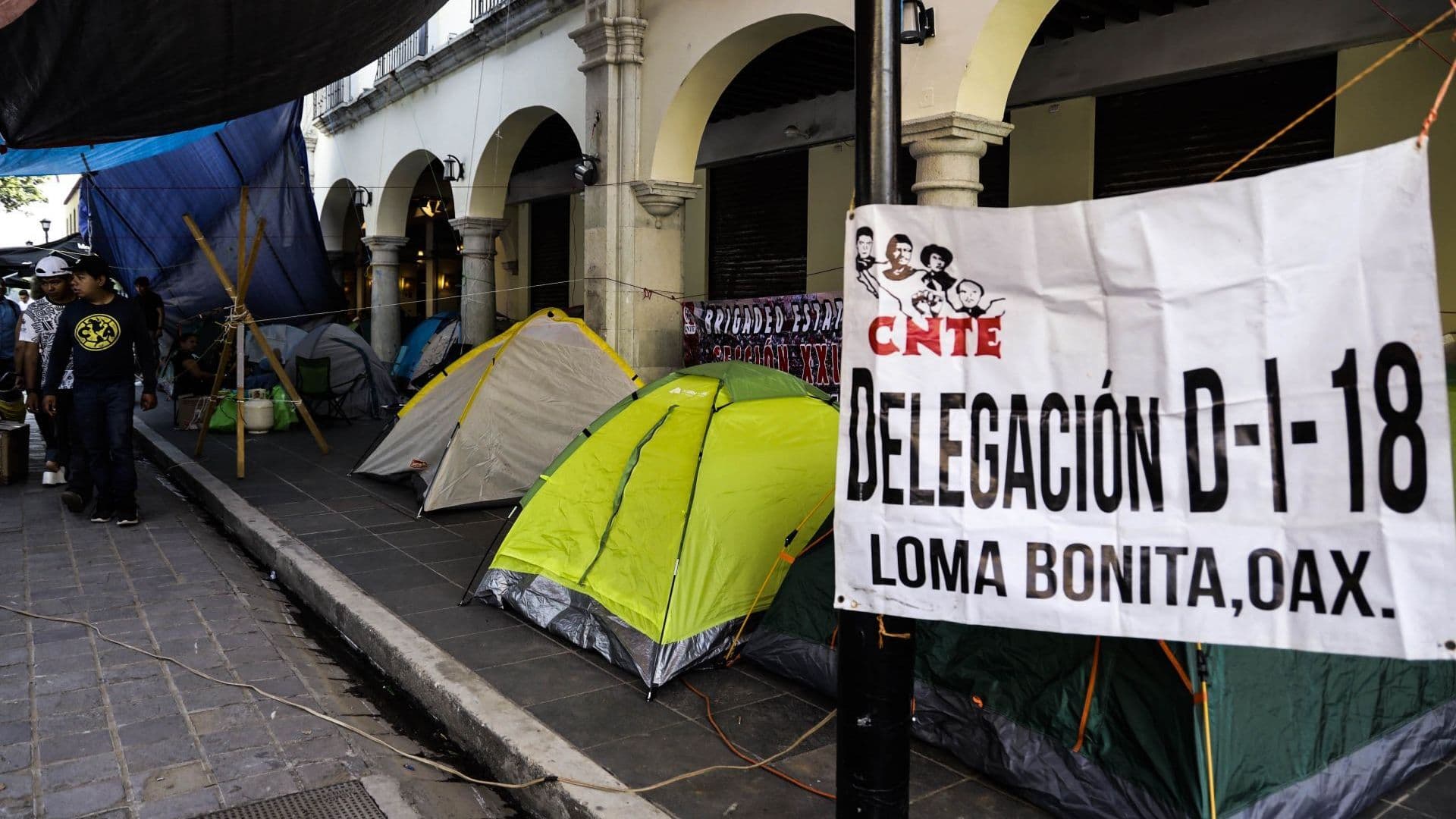 Plantón de la CNTE en el Centro de Oaxaca