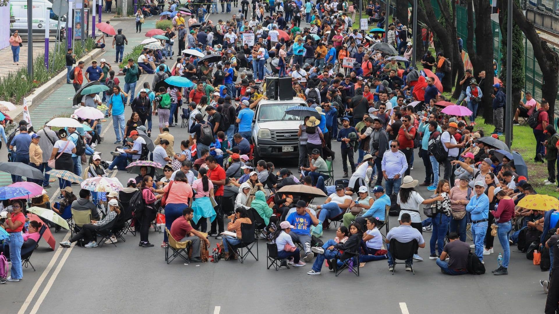 Protesta de la CNTE en Calzada de Tlalpan, CDMX